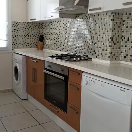 2 Bedroom Central House In Gumbet-bodrum Apartment